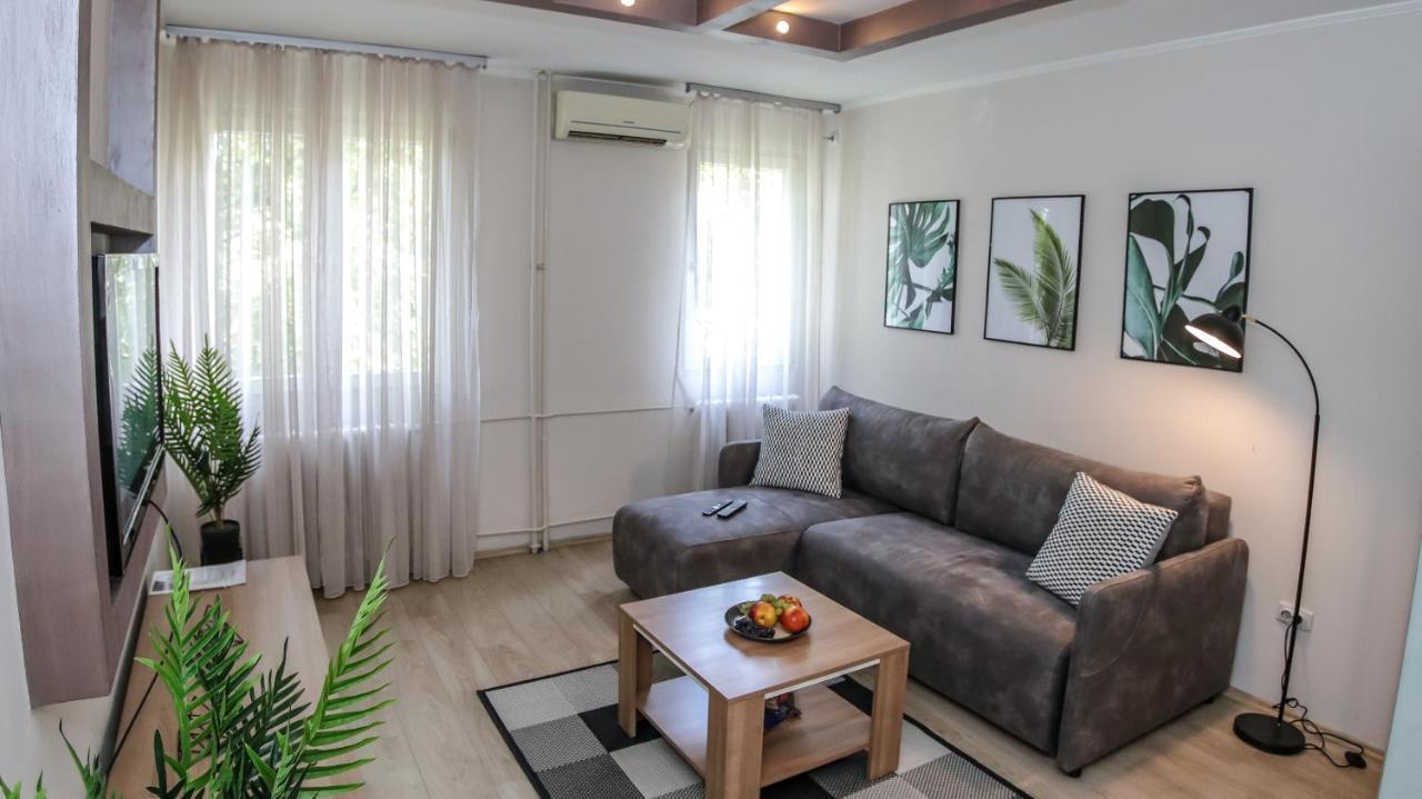 Delta City New Belgrade Apartment Free Public Parking Exteriör bild